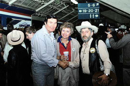 Billy Walker (USA) with wife, JSP - Wembley, London 1984